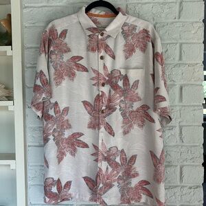 Tommy Bahama Reverse Print 100% Silk Camp Short Sleeve Casual Button Down size L